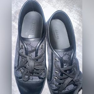 Gucci shoes